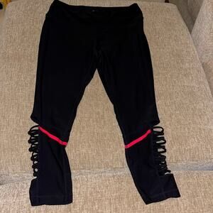 Mondetta Black Athletic Leggings with Pink Stripe Crisscross ankle size Large